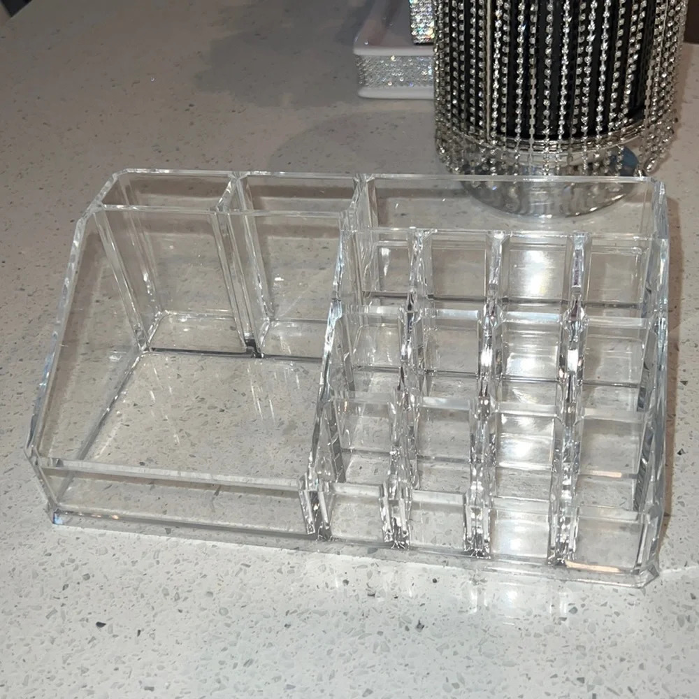 Makeup organizer acrylic clear hard  cosmetic skincare organization desk tray